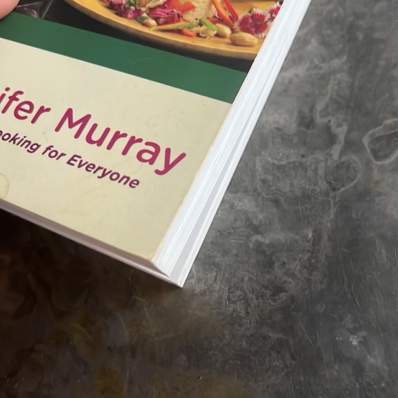 The 30 Minute Vegan Cookbook - Picture 6 of 9